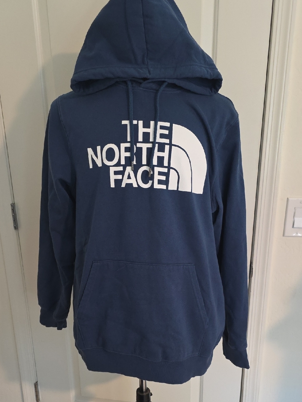 The North Face Men's Navy Blue Logo Crewneck Hoodie
